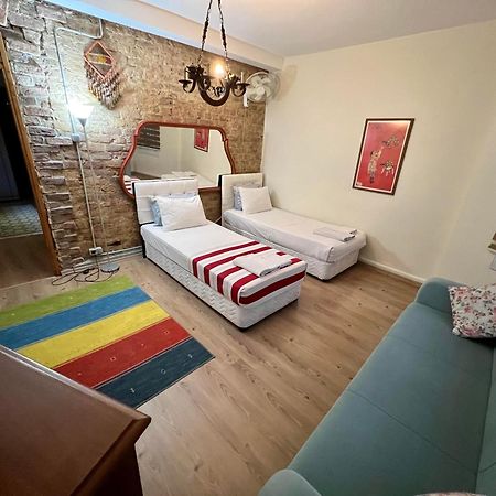 Apartamento Taksim Sofa House By Rodin Estambul Exterior foto