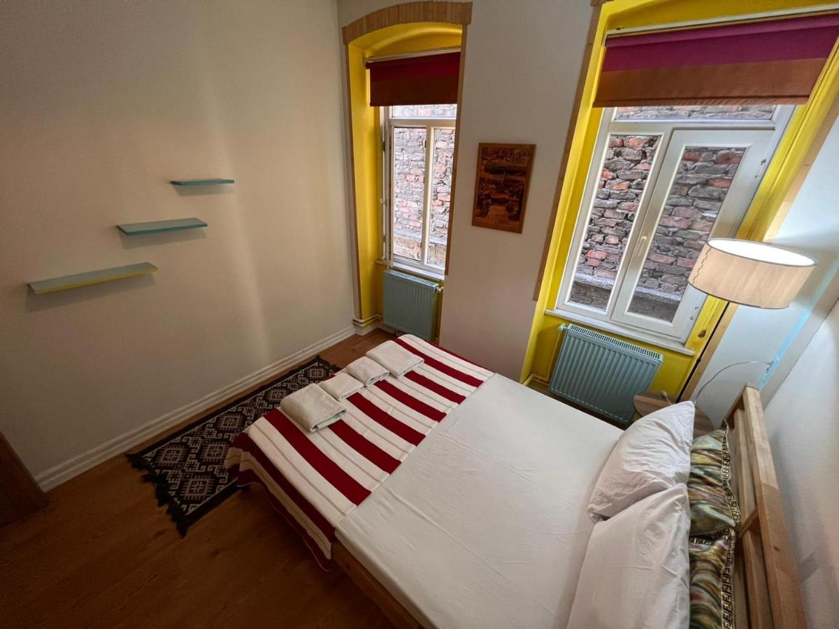 Apartamento Taksim Sofa House By Rodin Estambul Exterior foto