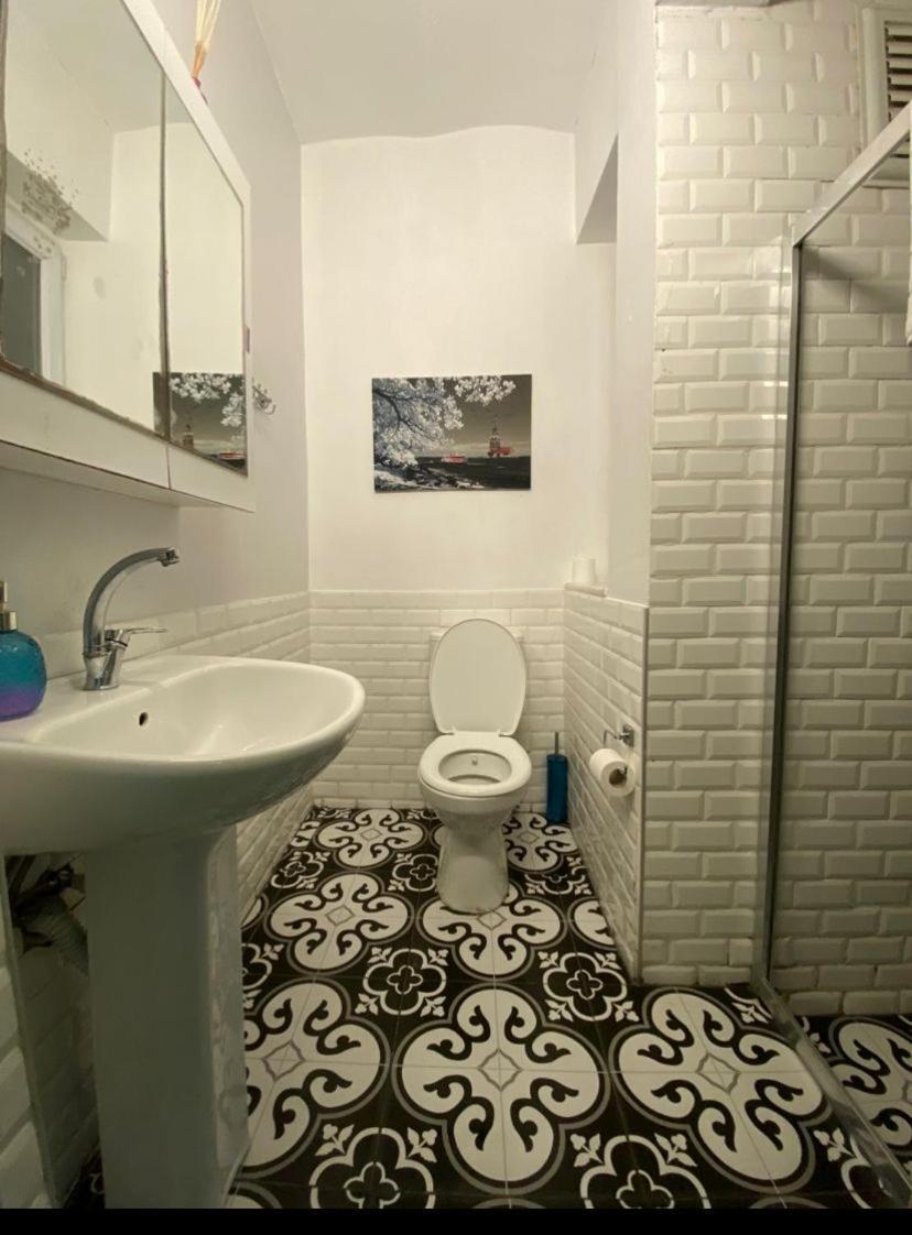 Apartamento Taksim Sofa House By Rodin Estambul Exterior foto