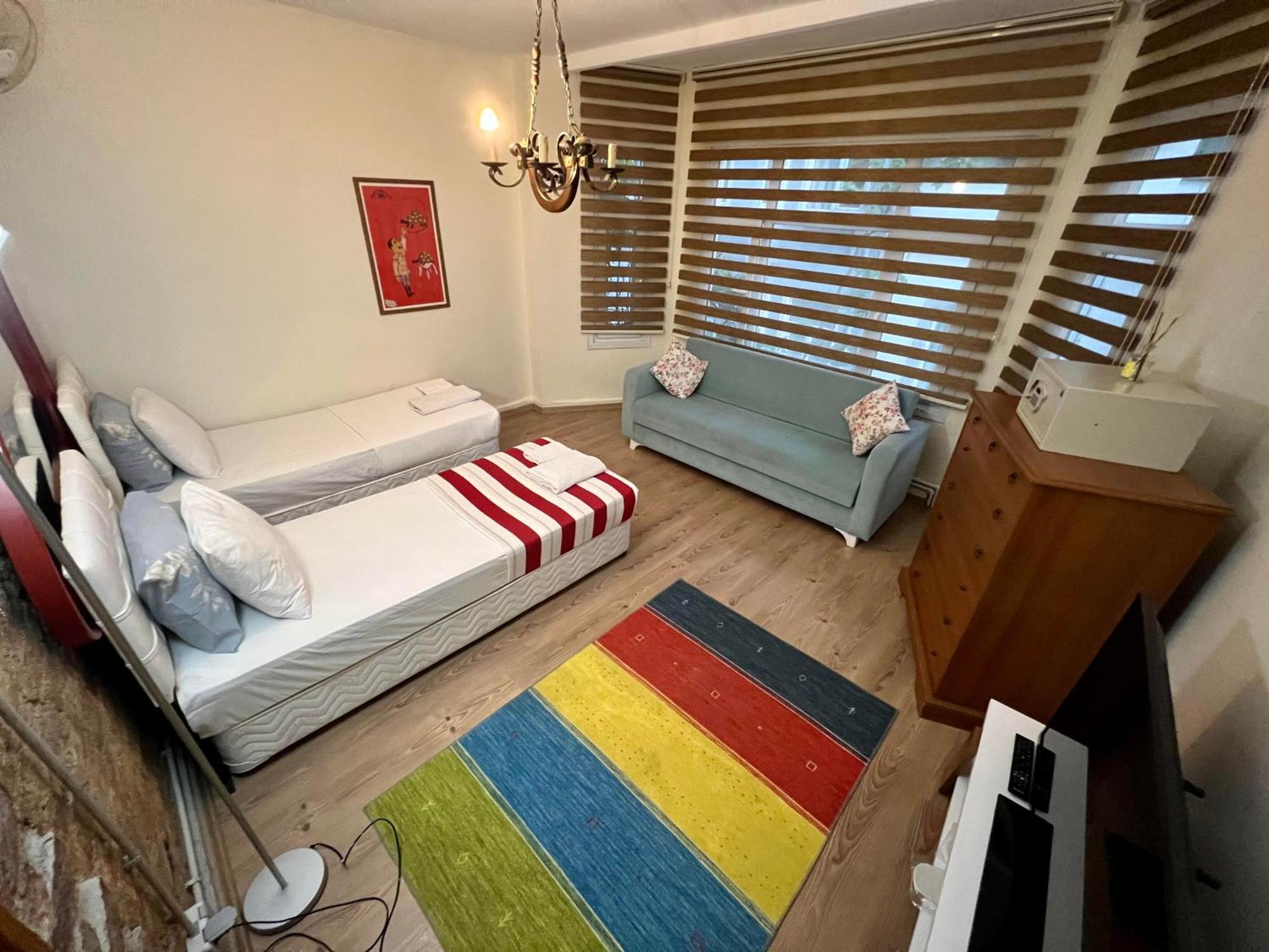 Apartamento Taksim Sofa House By Rodin Estambul Exterior foto